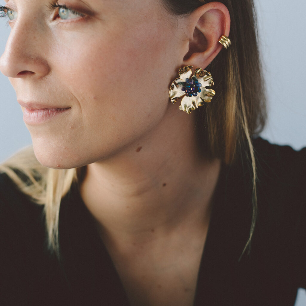Sunflower Earrings [Blue]