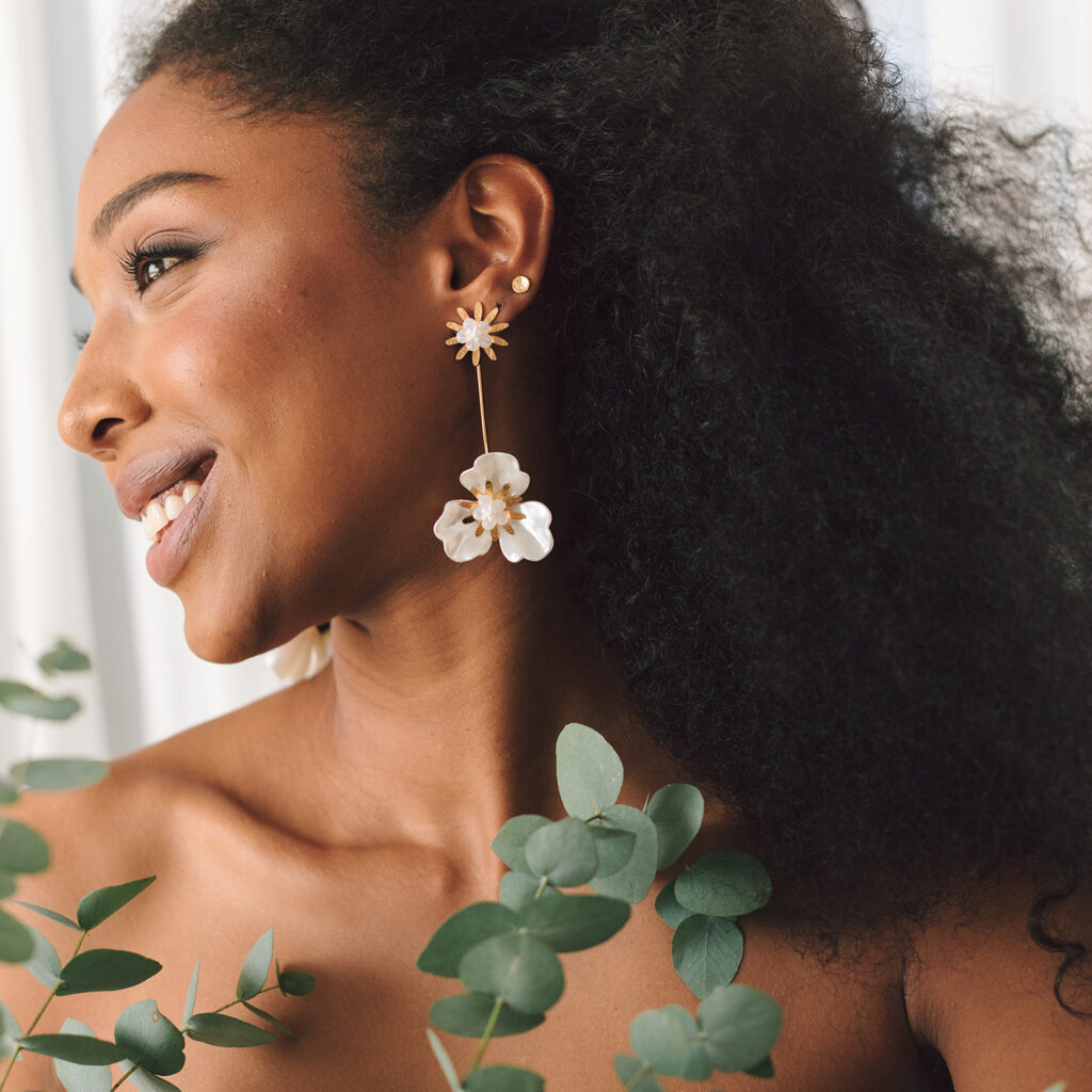 Cala Earrings