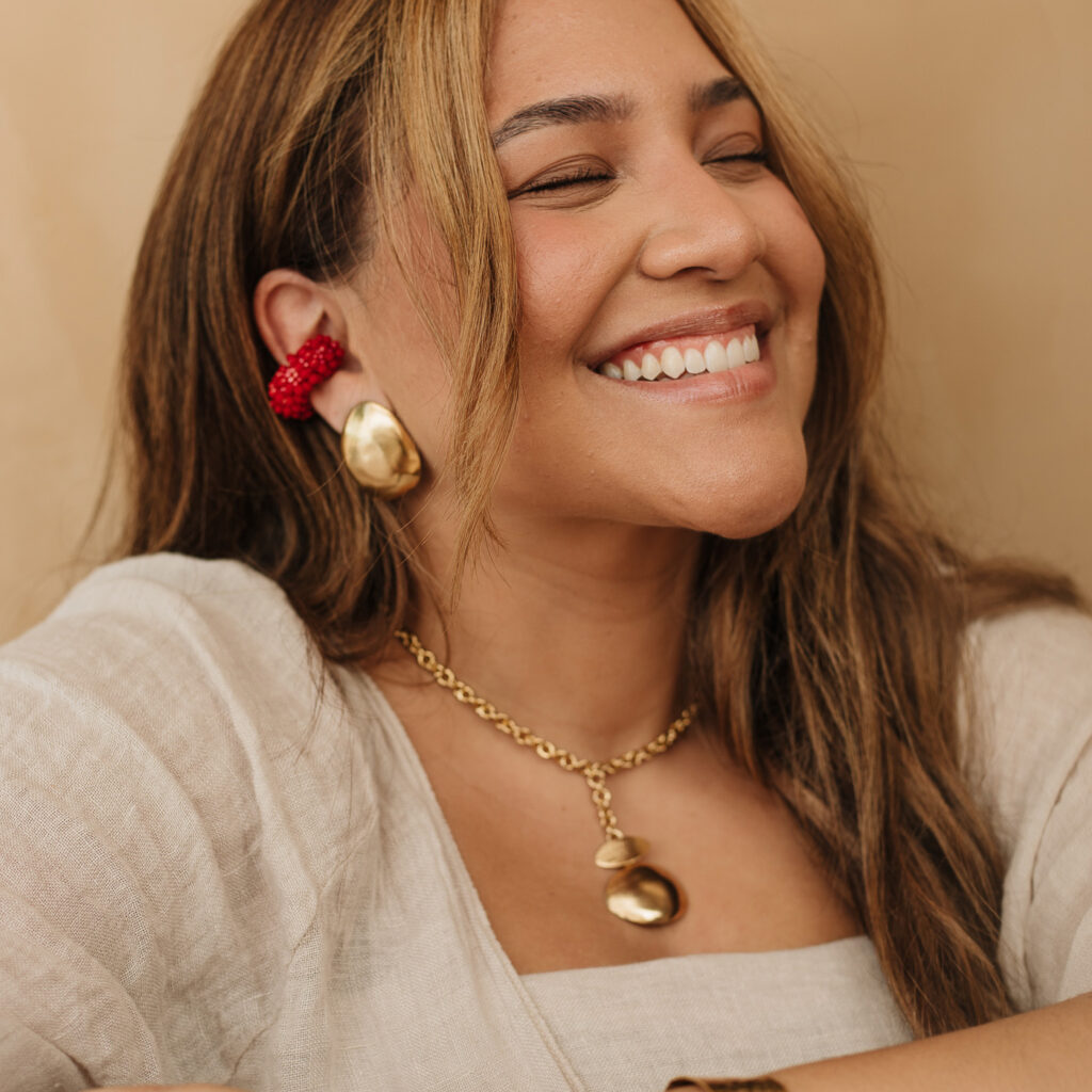Lira Ear Cuff [Red]