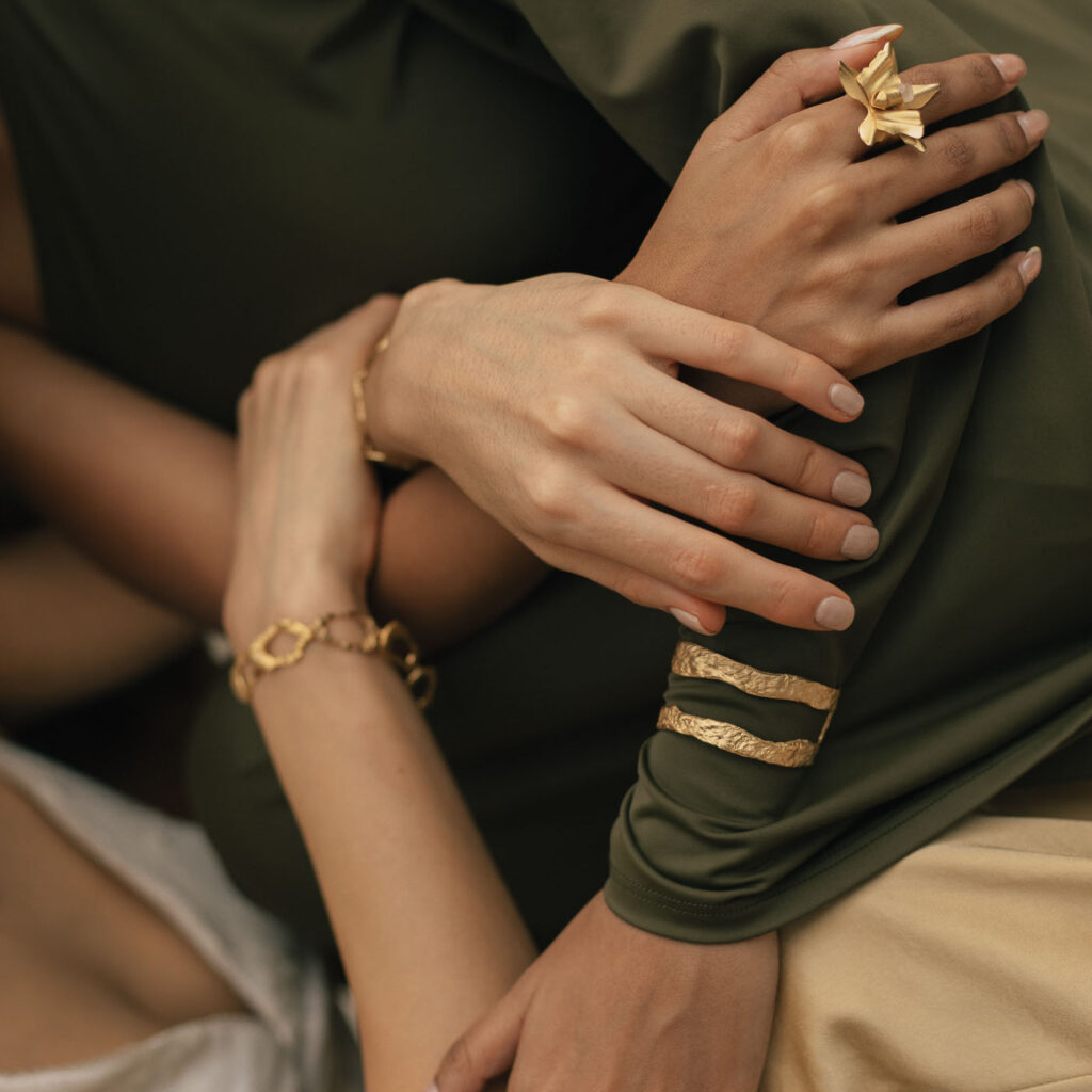 Magna Cuff