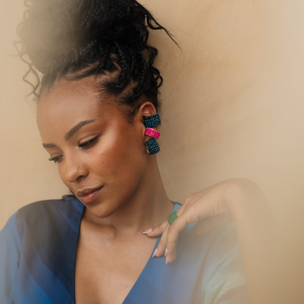 Kilari Hoop Earrings [Blue]