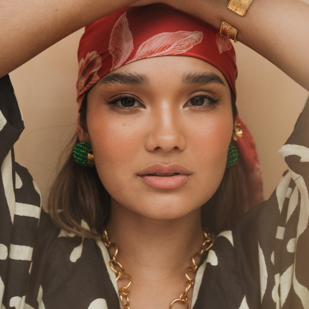 Kilari Hoop Earrings [Green]
