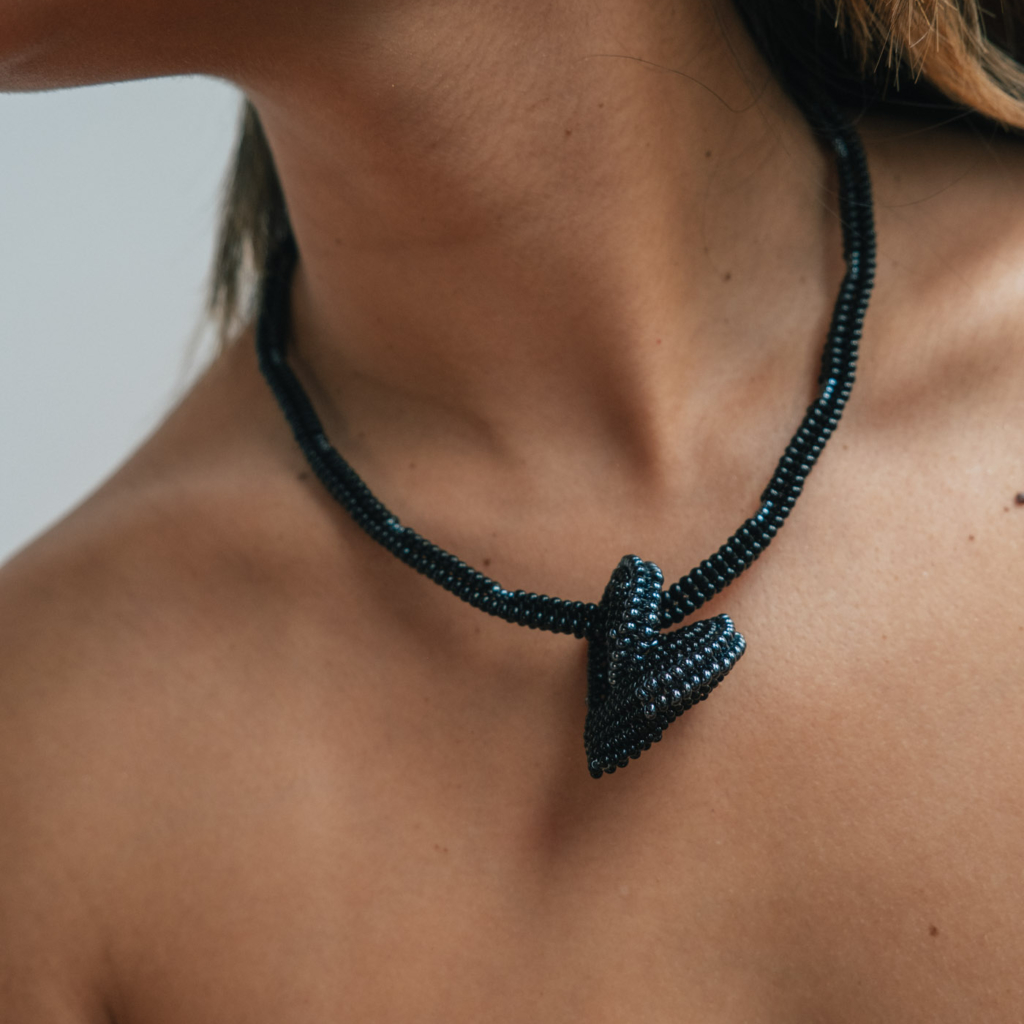 Malva Necklace [Black]