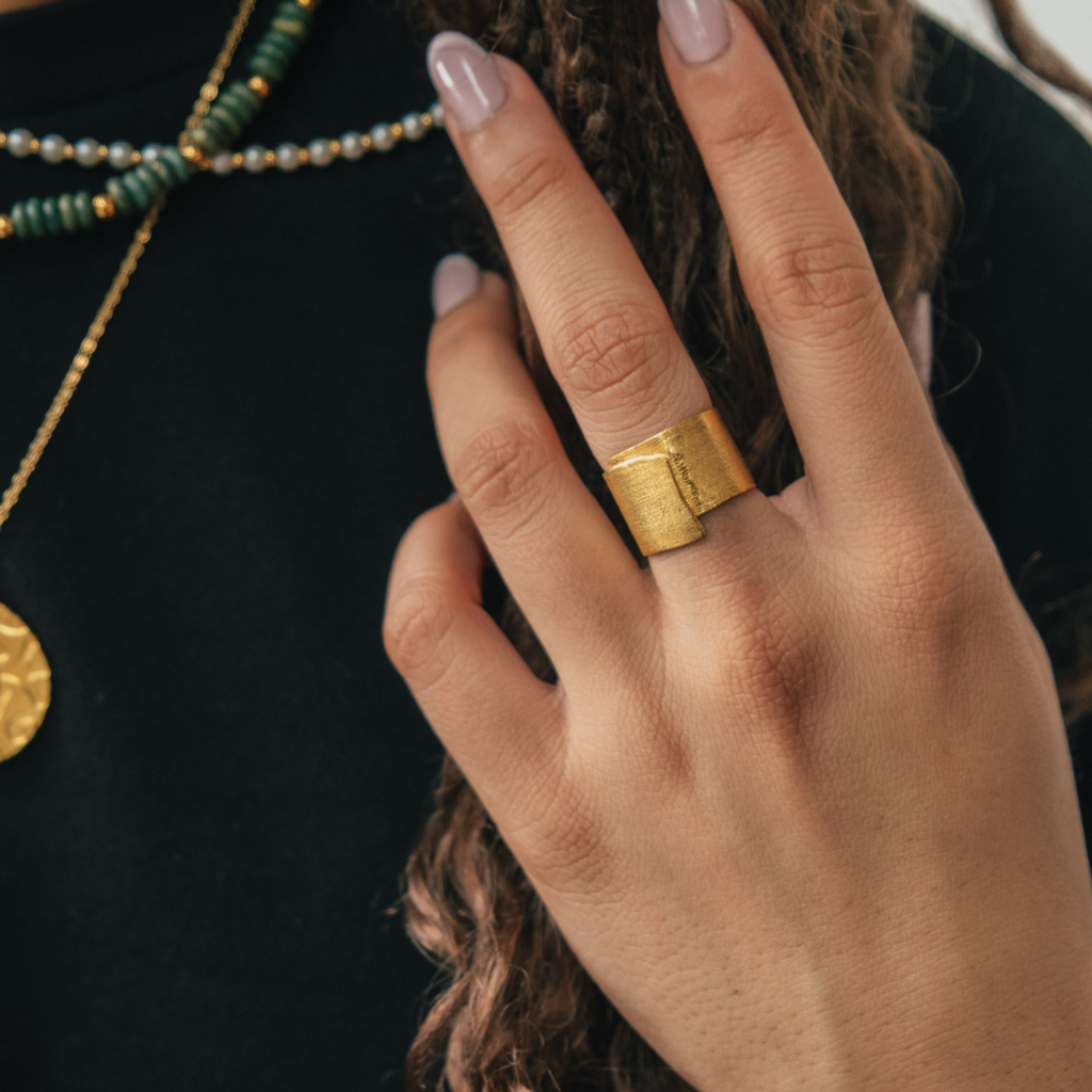 Luno Ring